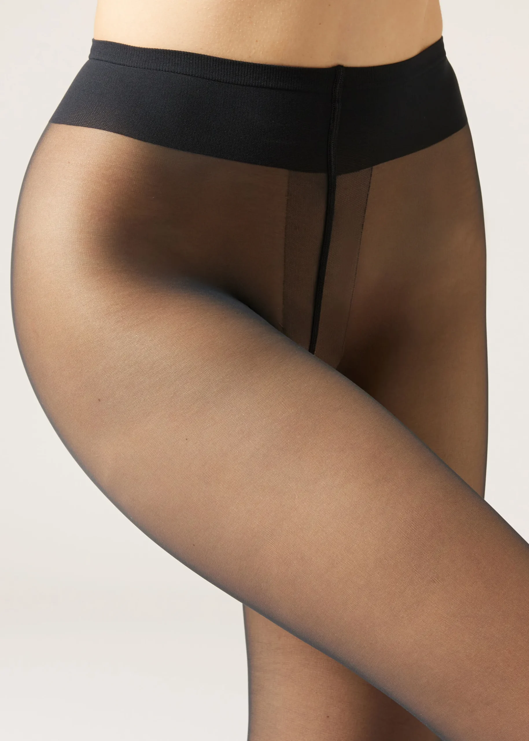 Women Calzedonia 20 Denier Sheer Matt Tights