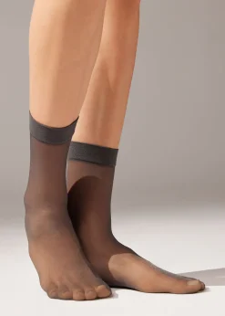 Women Calzedonia 20 Denier Sheer Socks