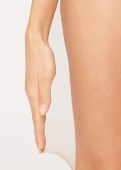 Women Calzedonia 8 Denier Ultra Sheer Tights