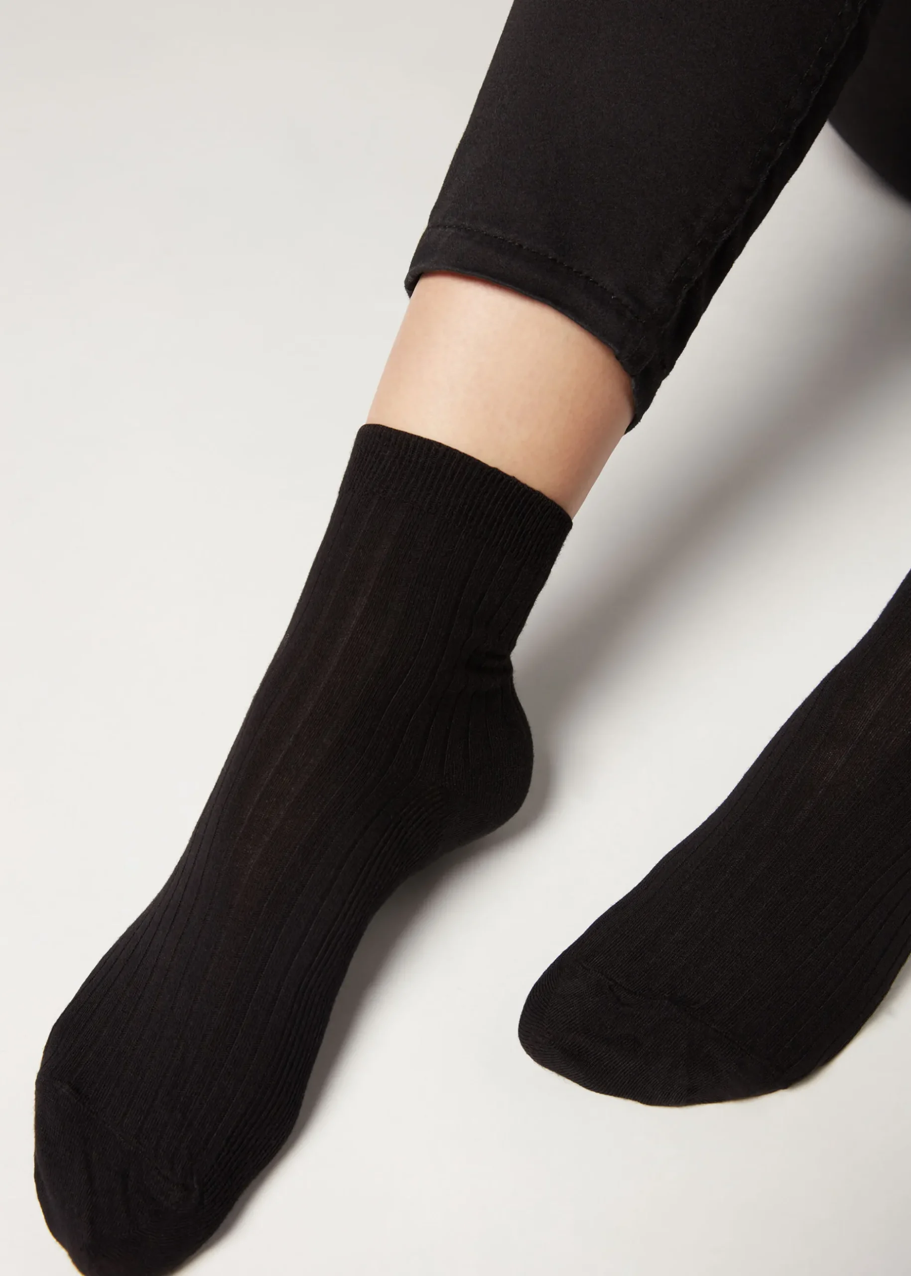 Women Calzedonia Short Ribbed Socks With Cotton And Cashmere